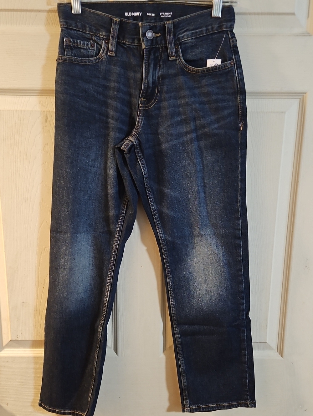 OLD NAVY MENS STRAIGHT LEG JEANS: NEW WITH TAGS: SIZE 26X28